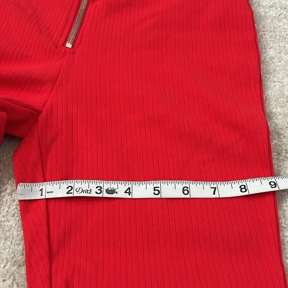 NWT Tiger Mist Rocas Zip Up Crop Flare Pants M Red - Picture 12 of 12